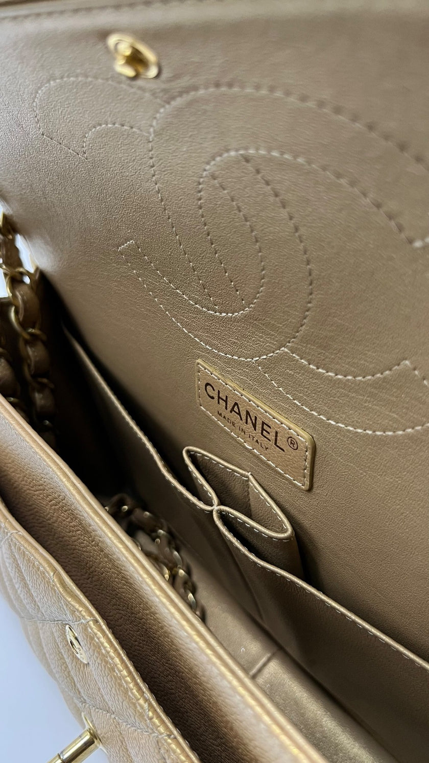 Preowned. Chanel Jumbo Double Flap Gold Caviar GHW.20619091|9853