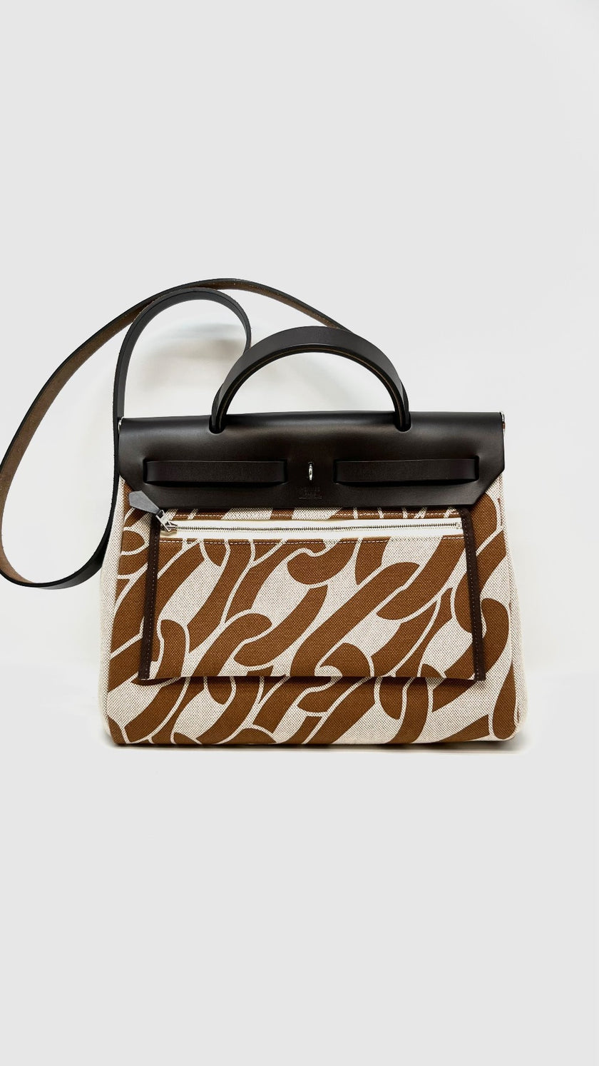 Like New. Hermes Herbag 31 Canvas Maillons&Co PHW. WCH010BP|16578