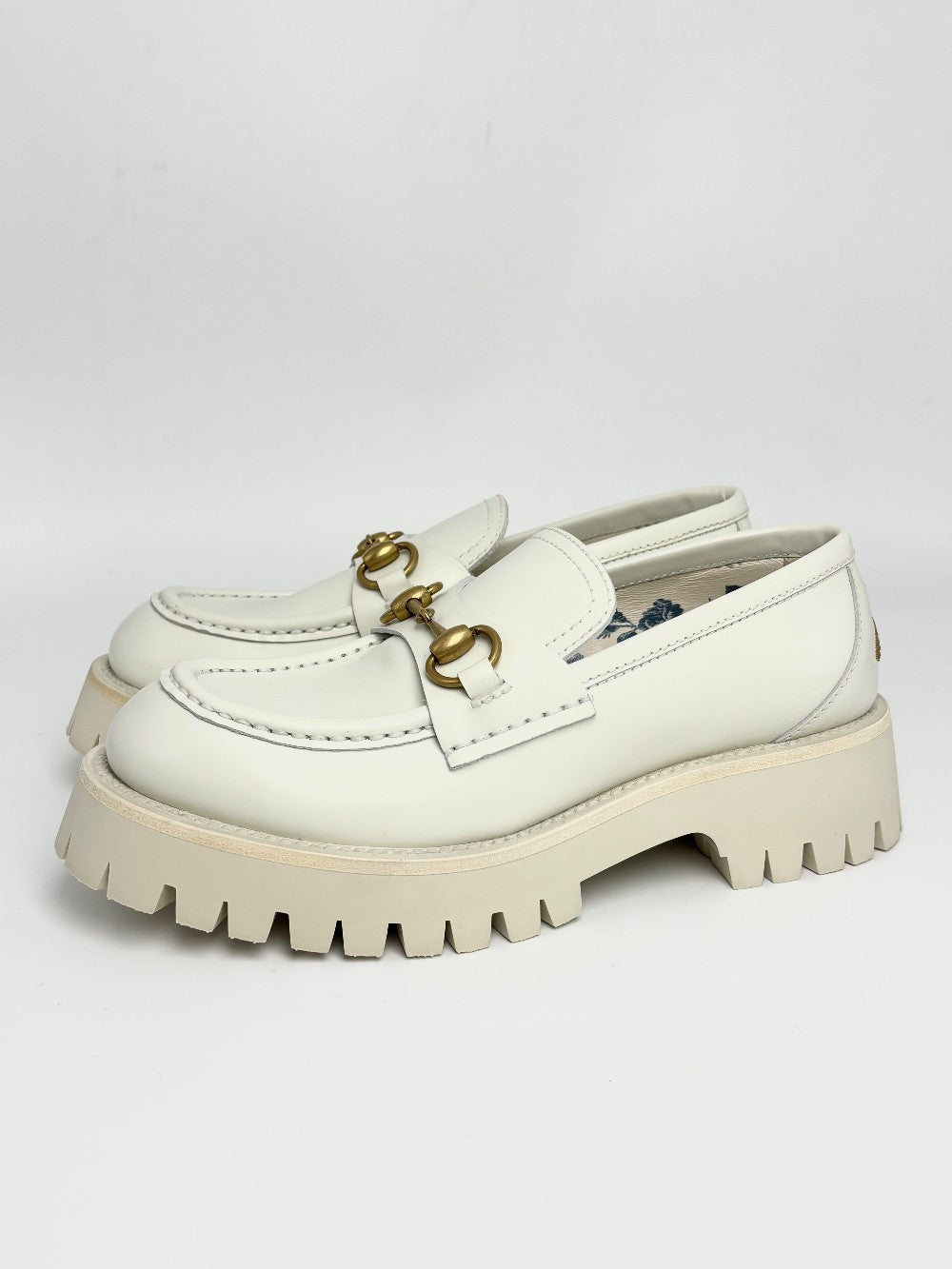 Brand New. Gucci Loafers White. 37|12167