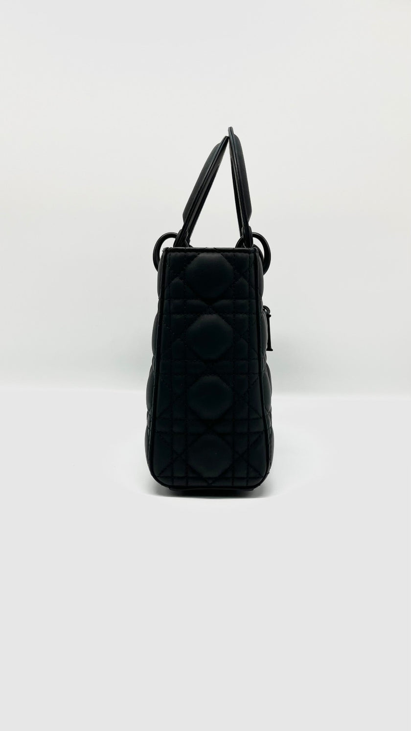 Preowned. Lady Dior Small So Black Matte. 15-MA-1221|7709
