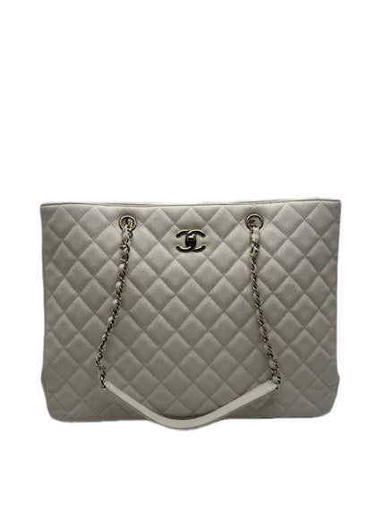 Like New. Chanel White Caviar Shopping Tote GHW. L2T3T9TA|17085