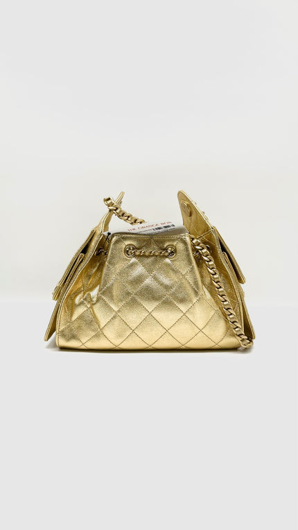 Unused. Chanel 25 Gold Mini Caviar GHW. L3PCG4EE|14604