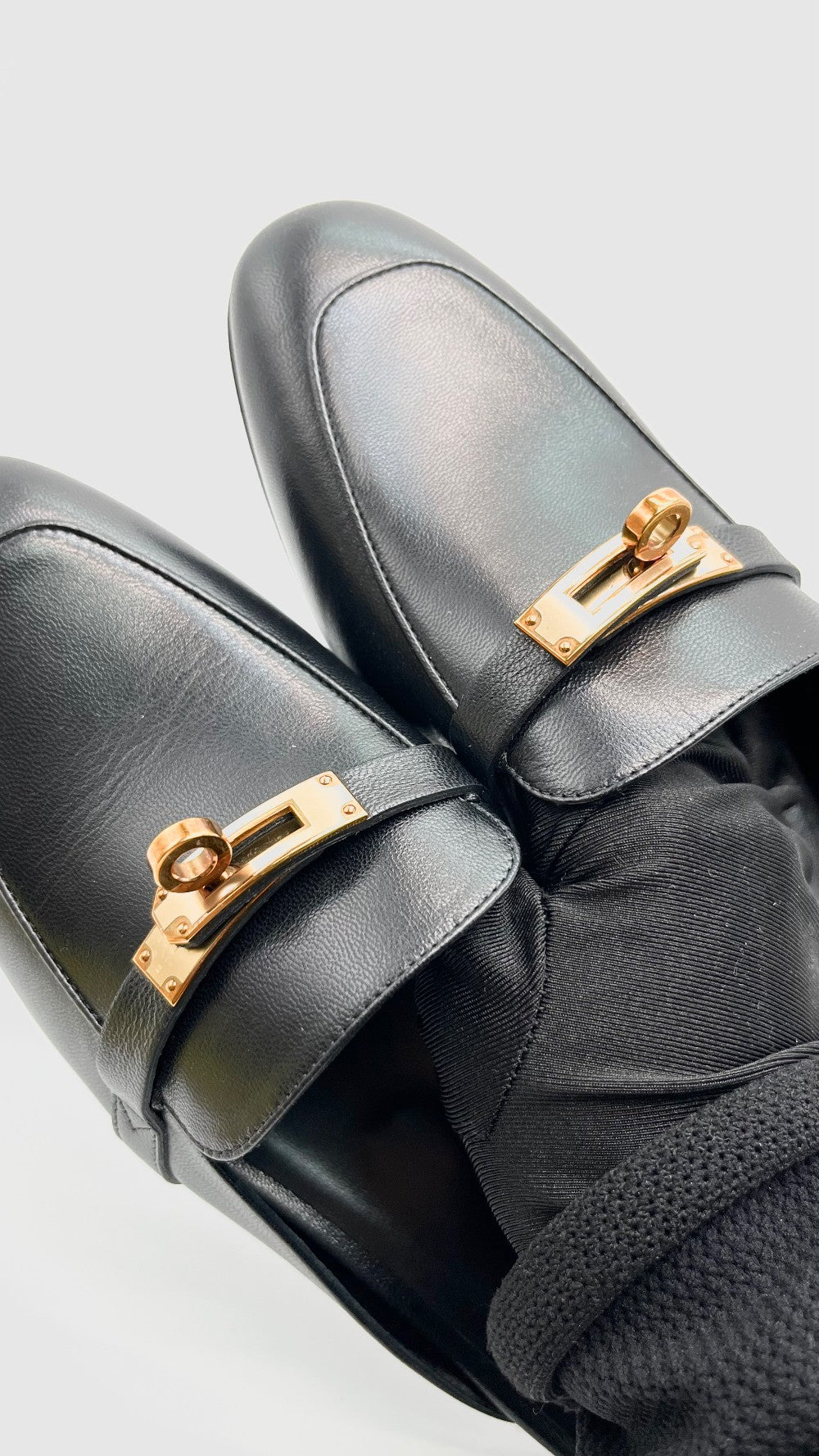 Brand New. Hermes OZ Mule Black RGHW. 38|16184