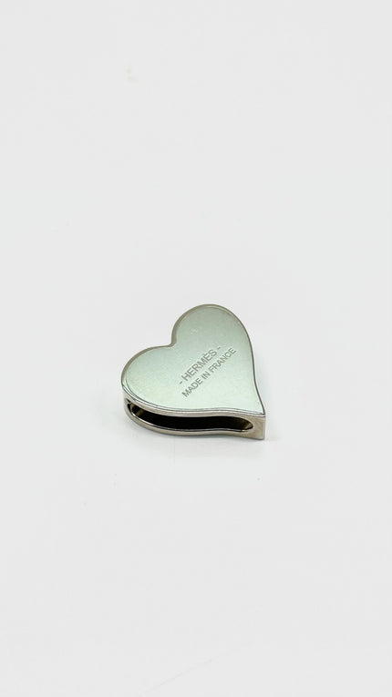 Brand New. Hermes Heart Scarf Ring|9589