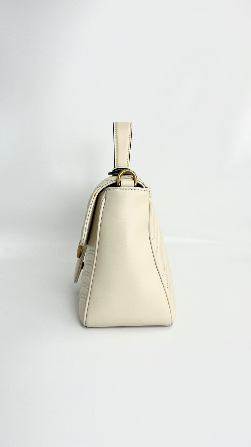 Like New. Gucci Top Handle Sling White. 498110-204991|4484