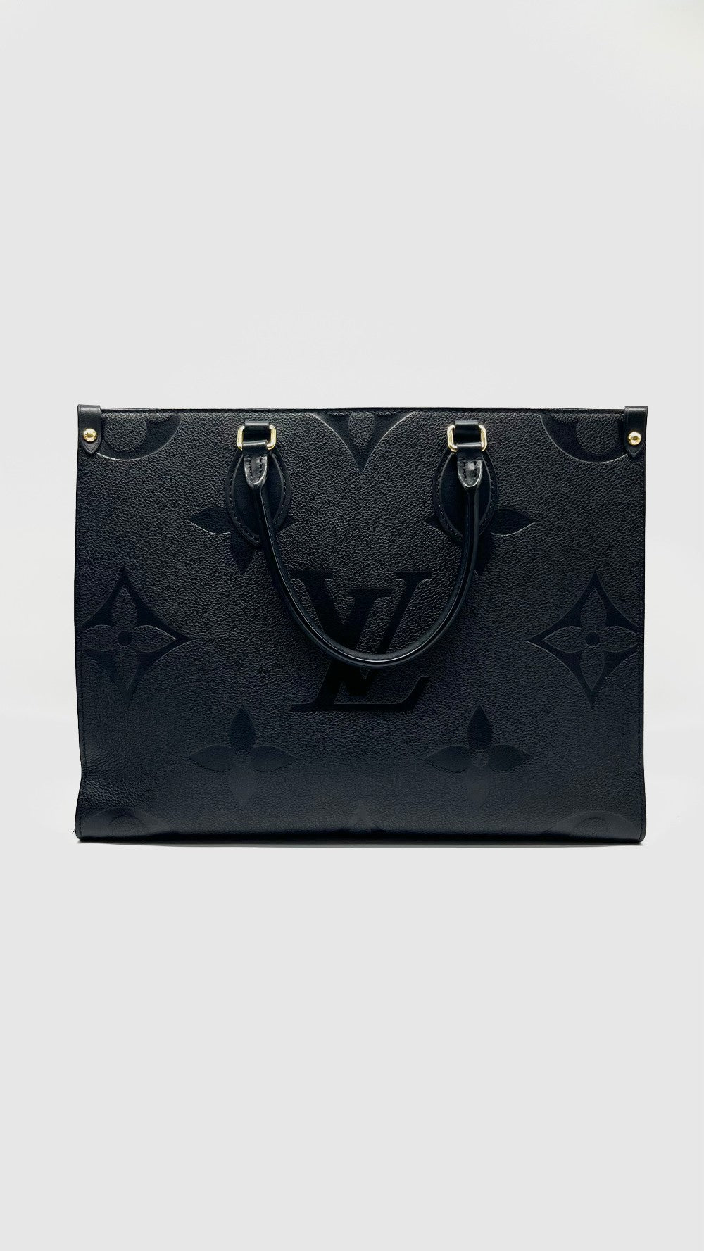Preowned. LV On The Go MM Black Empriente. MCHIP|8563