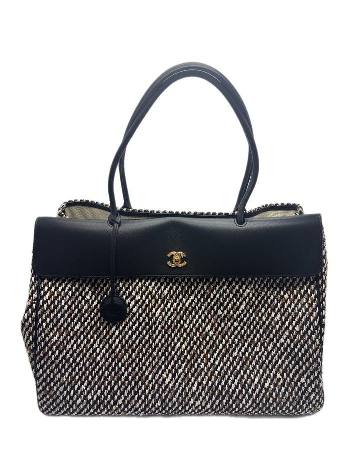 Brand New. Chanel XXL Urban Essential Shopping Tote Black Calfskin/Multi Tweed GHW. XAJLP0T8|17112