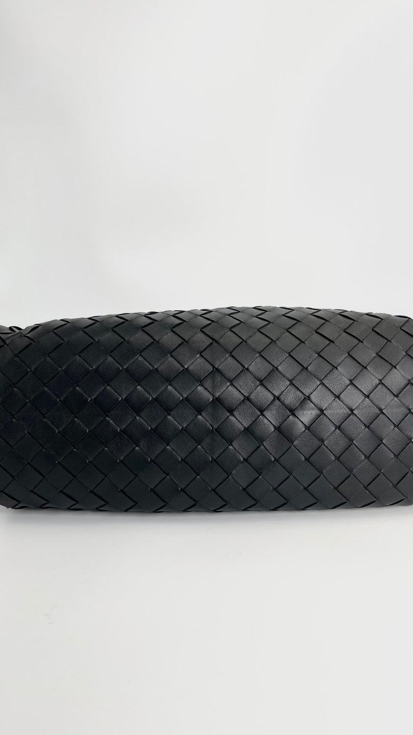 Preowned. Bottega Clutch Black. B08782367Z|4559