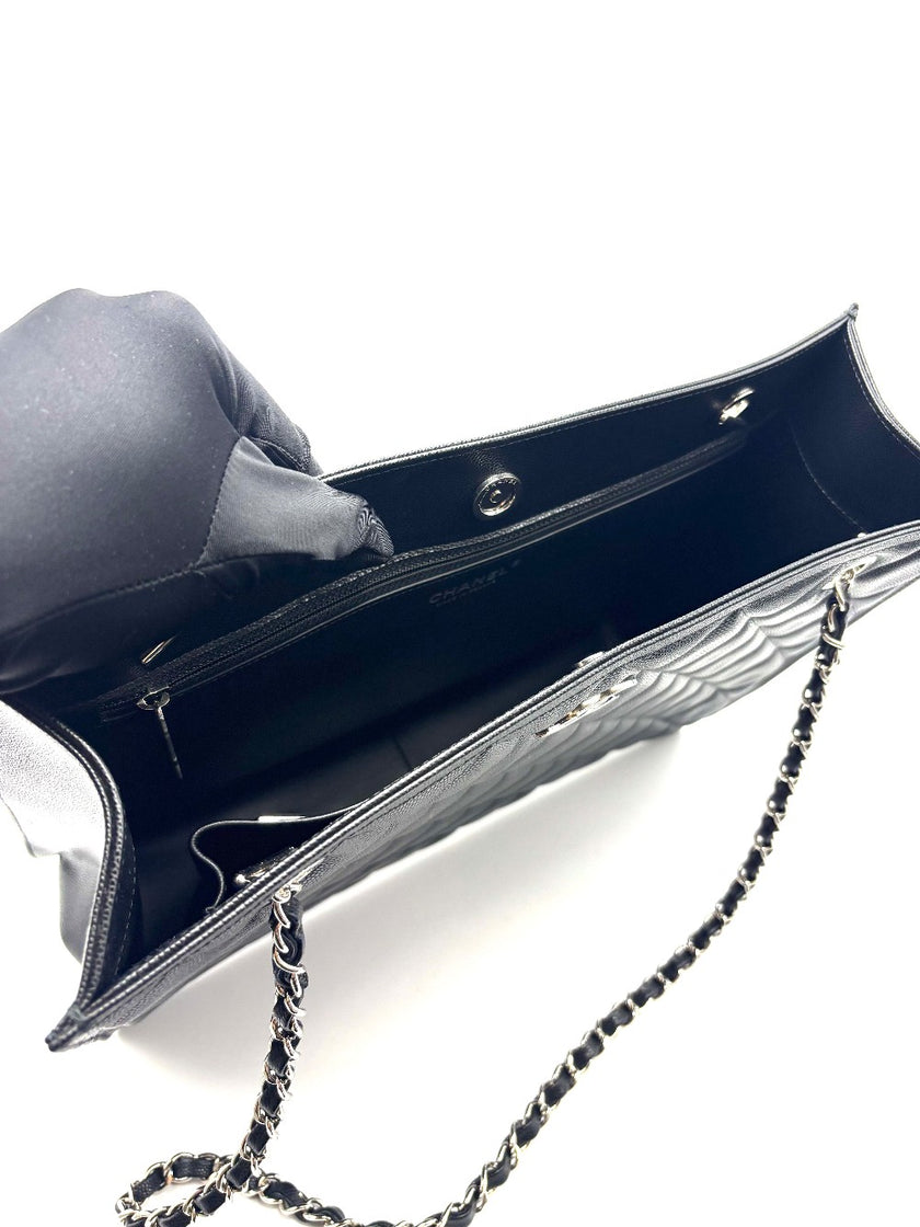 Brand New. Chanel Black Caviar Shopping Tote SHW. P569T7J7|17084