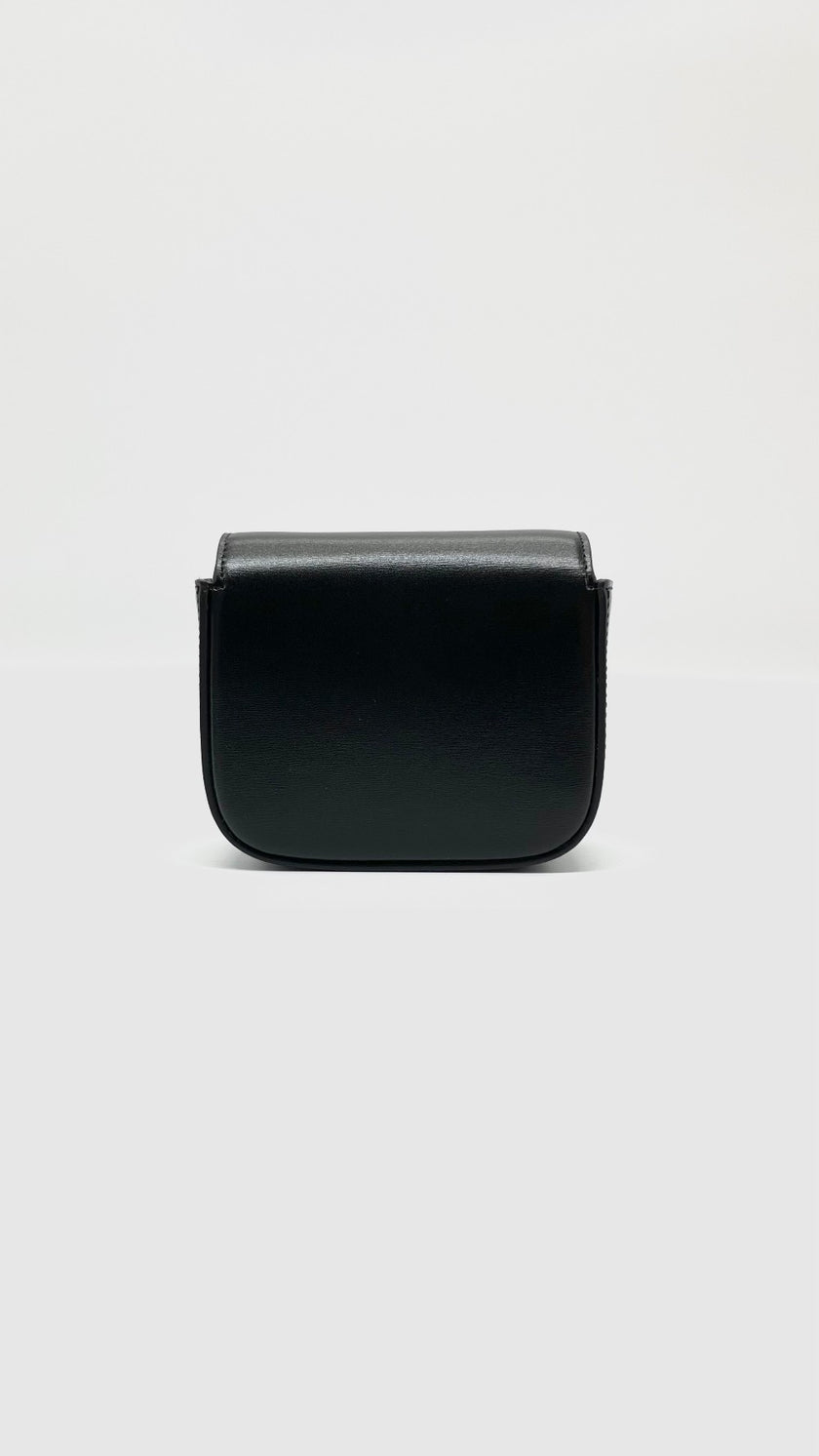 Unused. Celine Triomphe Calf Black GHW|5289