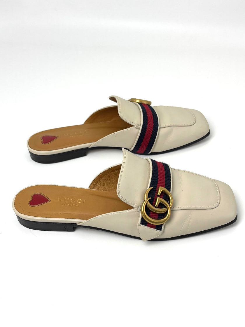 Preowned. Gucci Mule White. 36|7582