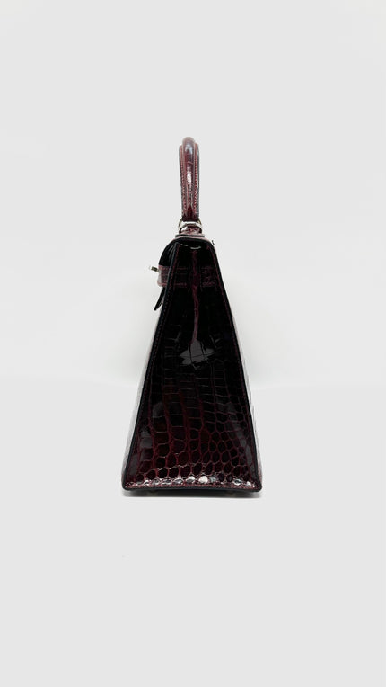 Like New. Hermes Kelly 28 Bordeaux Porosus Croc PHW. H Square 020013|15244