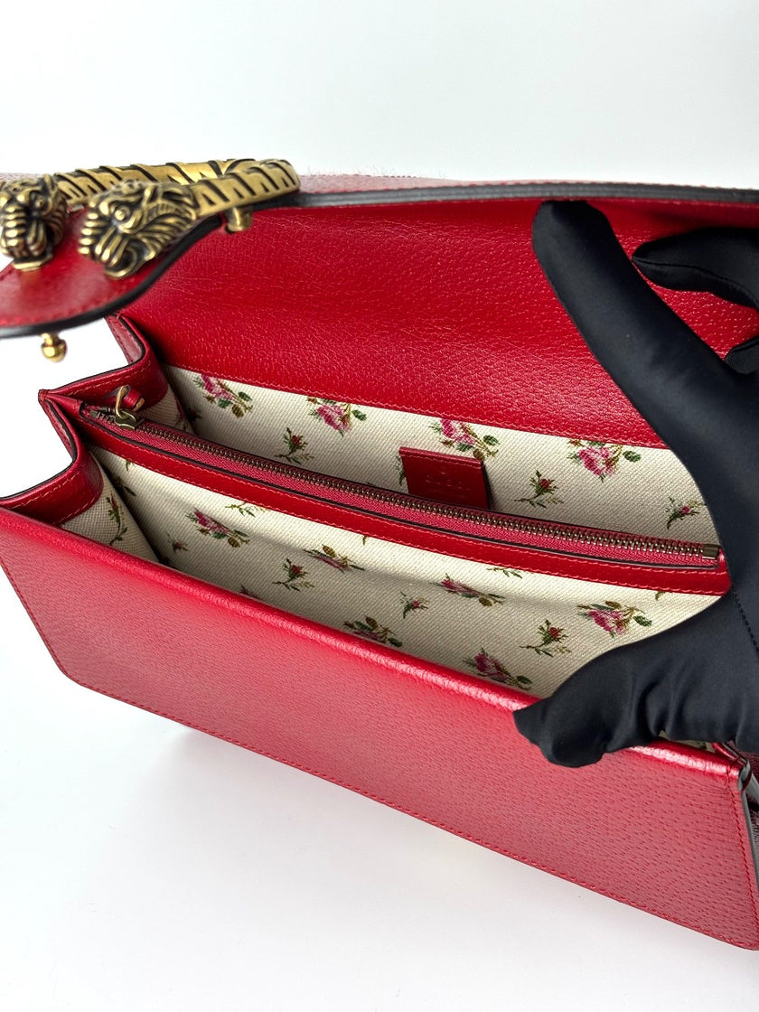 Preowned. Gucci Dionysus Medium Red. 403-340-525-040|5858
