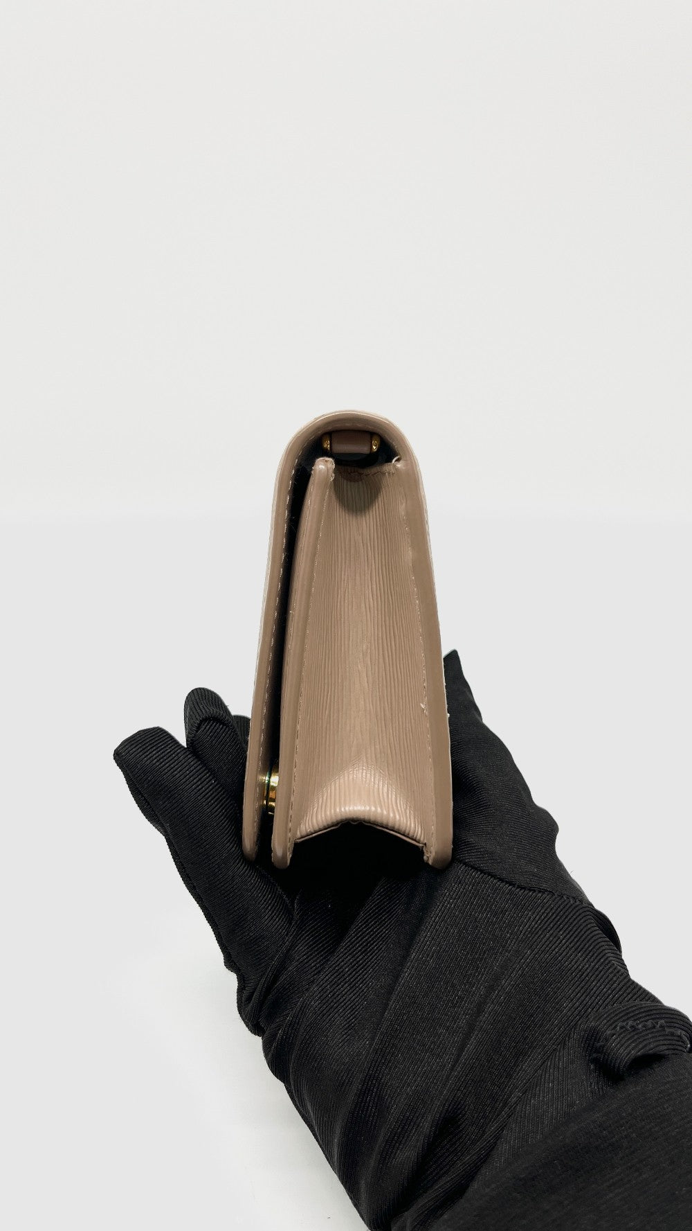 Preowned. Prada 1BP021 Cipria Beige Vitello Move Leather Chain Wallet Crossbody Bag GHW|11249