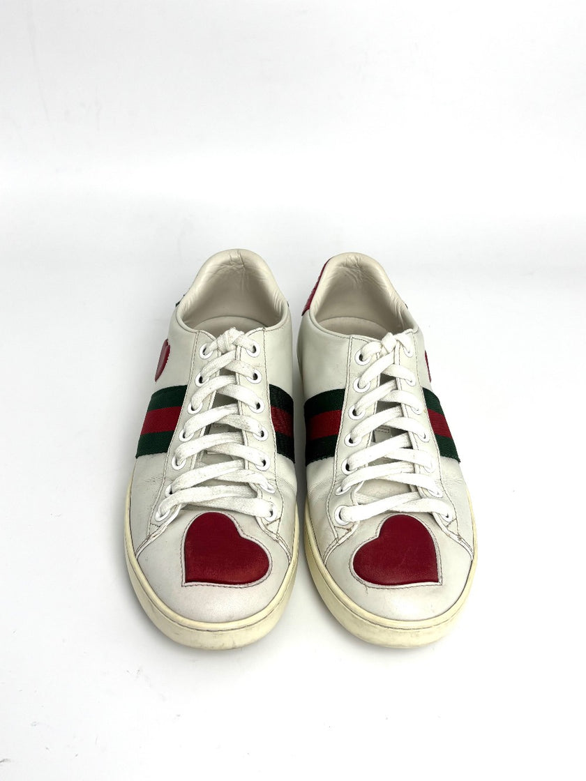 Preowned. Gucci Ace Sneakers Heart White. 35.5|11046