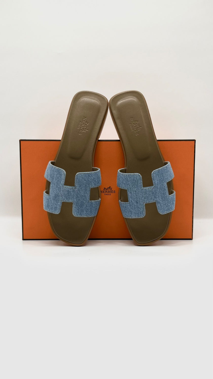 Brand New Hermes Oran Sandal Etoupe/Denim. 38|6871