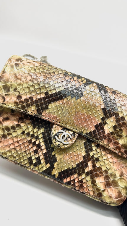 Preowned. Chanel Python Mini Flap Multicolor SHW. 6111892|15304