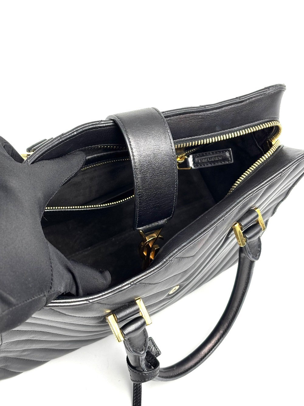 Preowned. YSL Cabas Matelasse Leather Small Black|12447