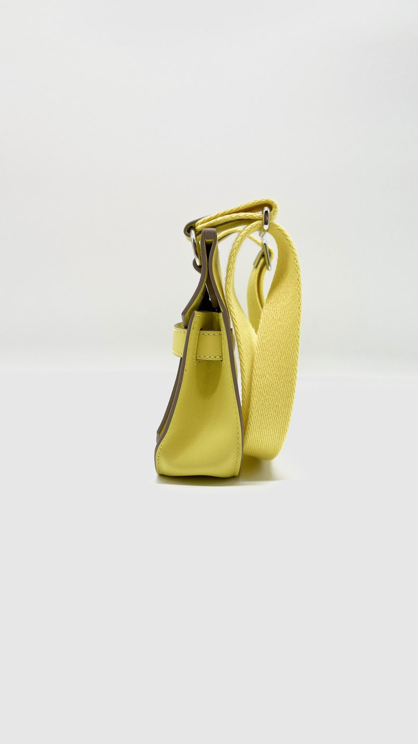 Brand New. Hermes Mini Jypsiere Swift Lime PHW. BIS281SD|5309