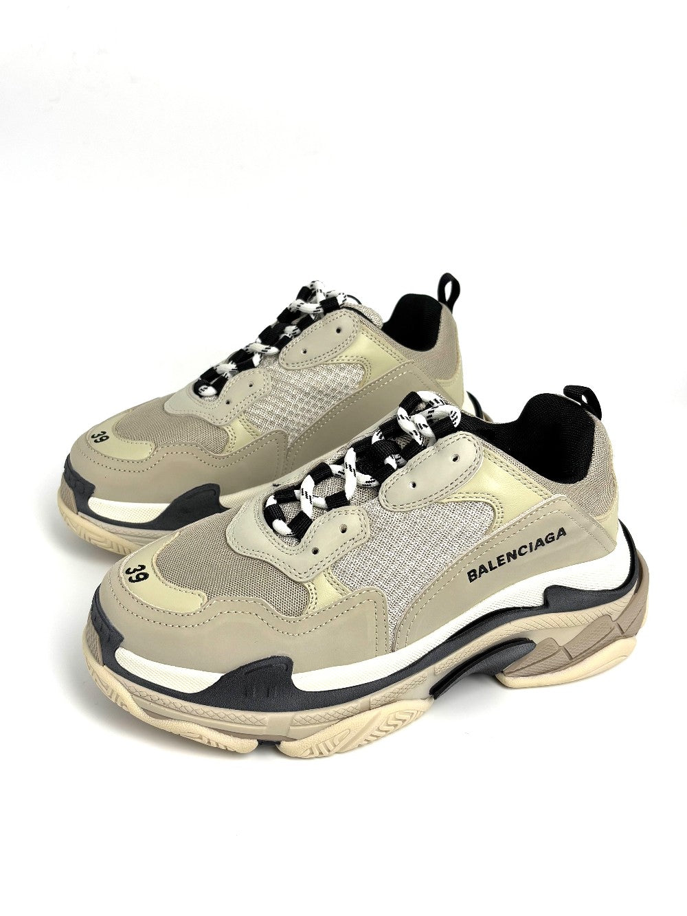 Brand New. Balenciaga Sneakers Gray. 39|8724