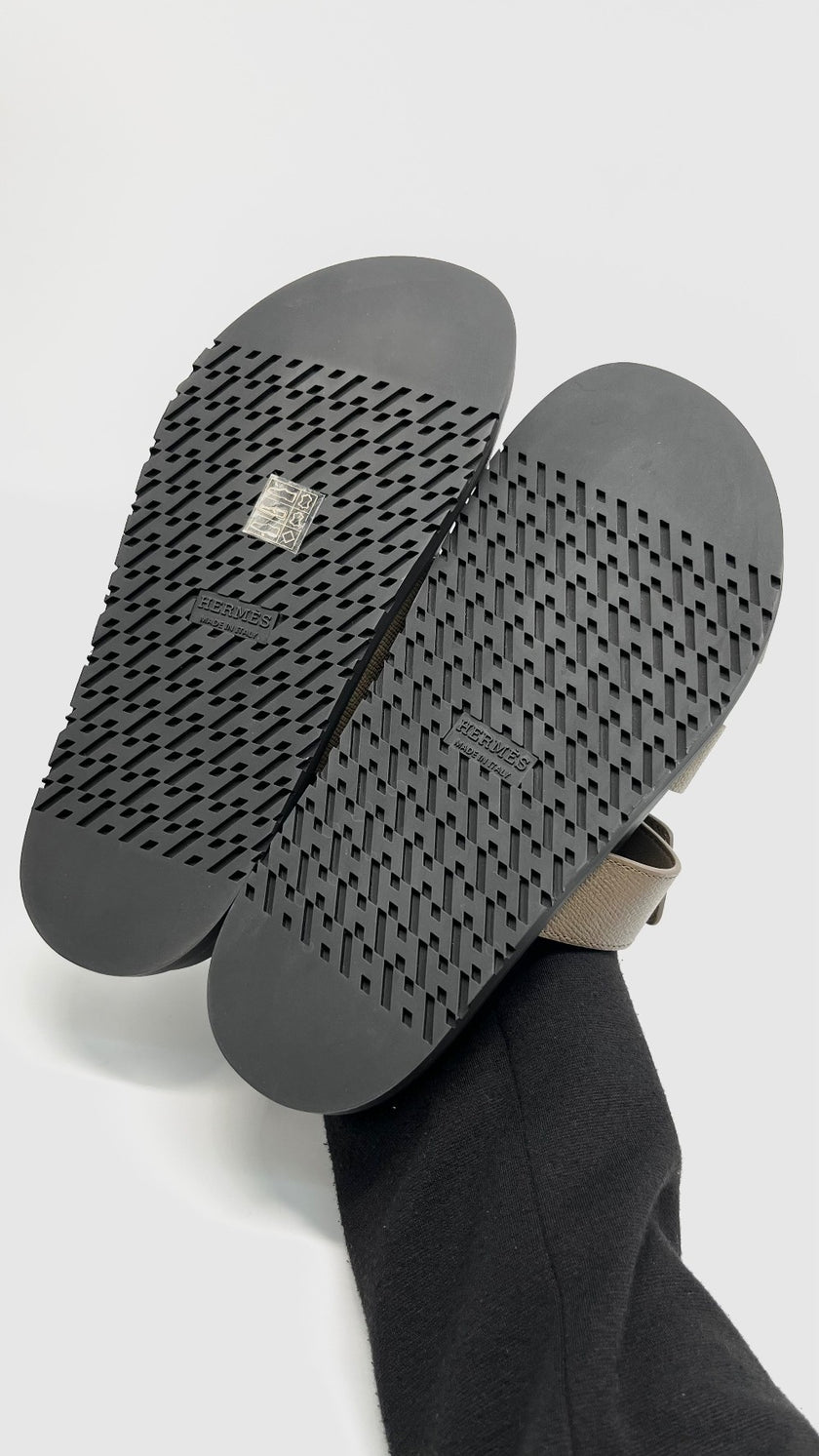 Brand New. Hermes Chypre Etoupe. 37.5|13938