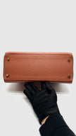 Preowned. Hermes Kelly 28 Cuirve Togo GHW. XHT101BM|15582