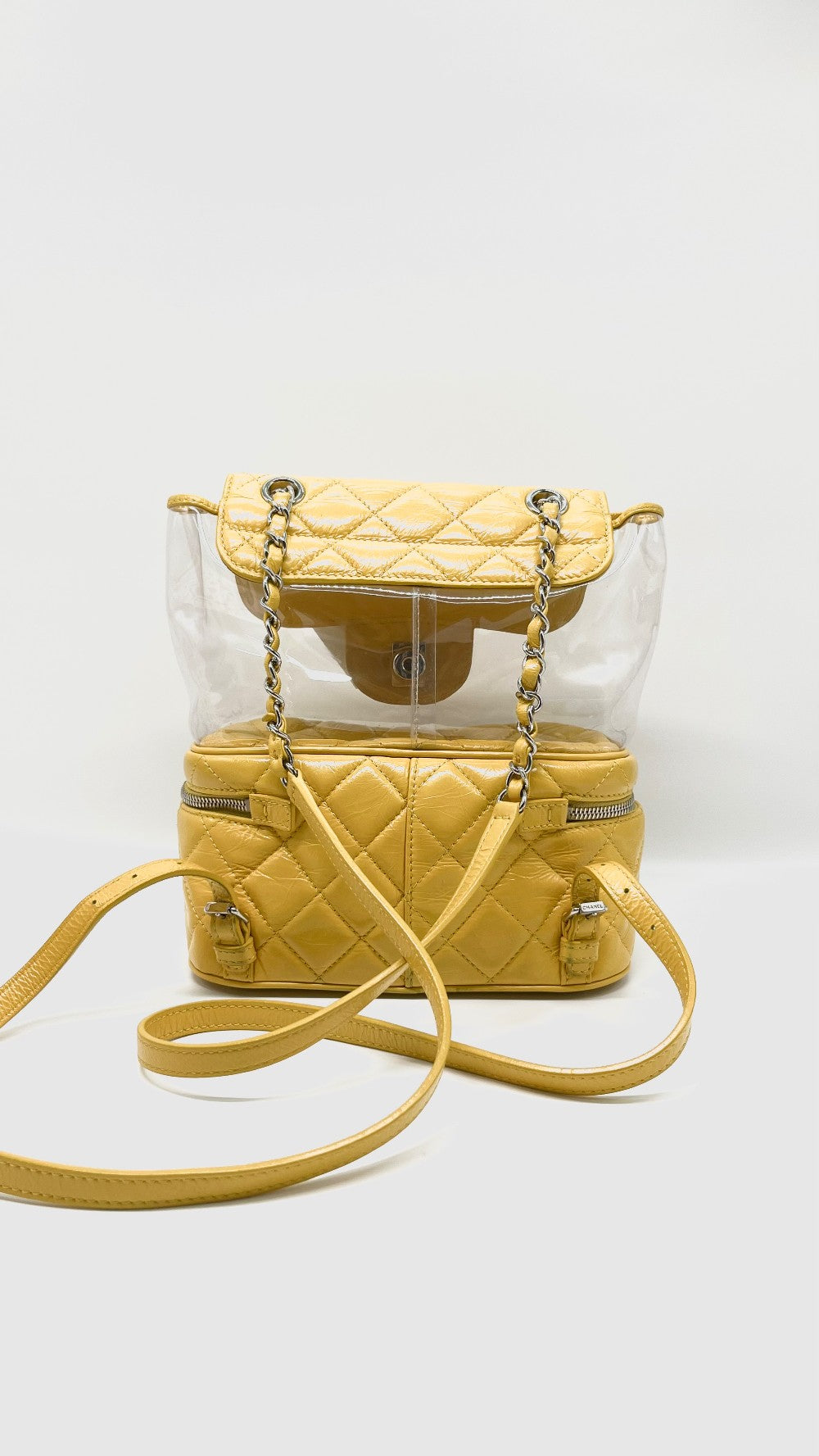 Preowned. Chanel Aquarium Back Pack Yellow Calfskin PVC. 25958505|8479