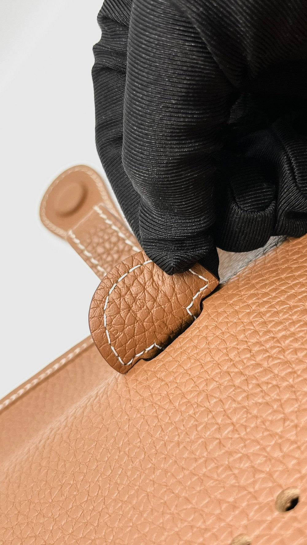Preowned. Hermes Evelyne PM III Gold Clemence GHW. BTS001AU|9635