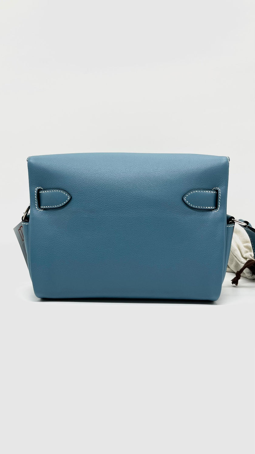 Brand New. Hermes Kelly Messenger Blue Jean Evercolour PHW. BMM687FK|5213
