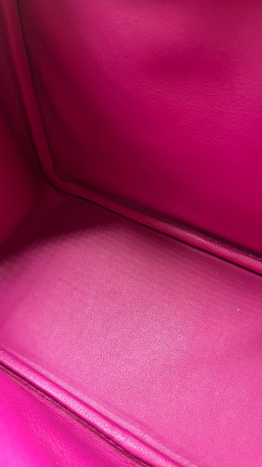 Like New. Hermes Lindy 26 Rose Poupre Evercolor PHW. ANN009BC|5238