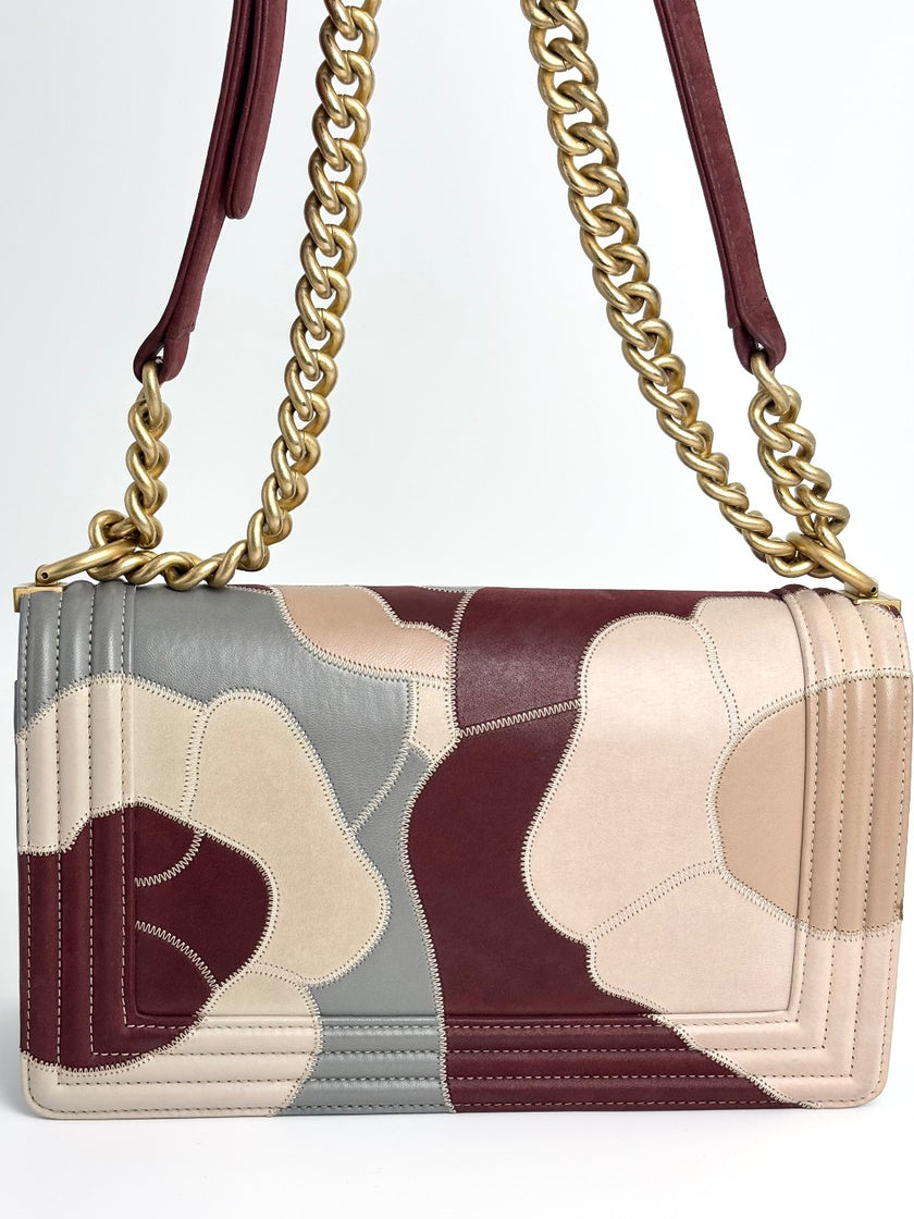 Preowned. Chanel Leboy Camelia Patchwork. 24655542|4282
