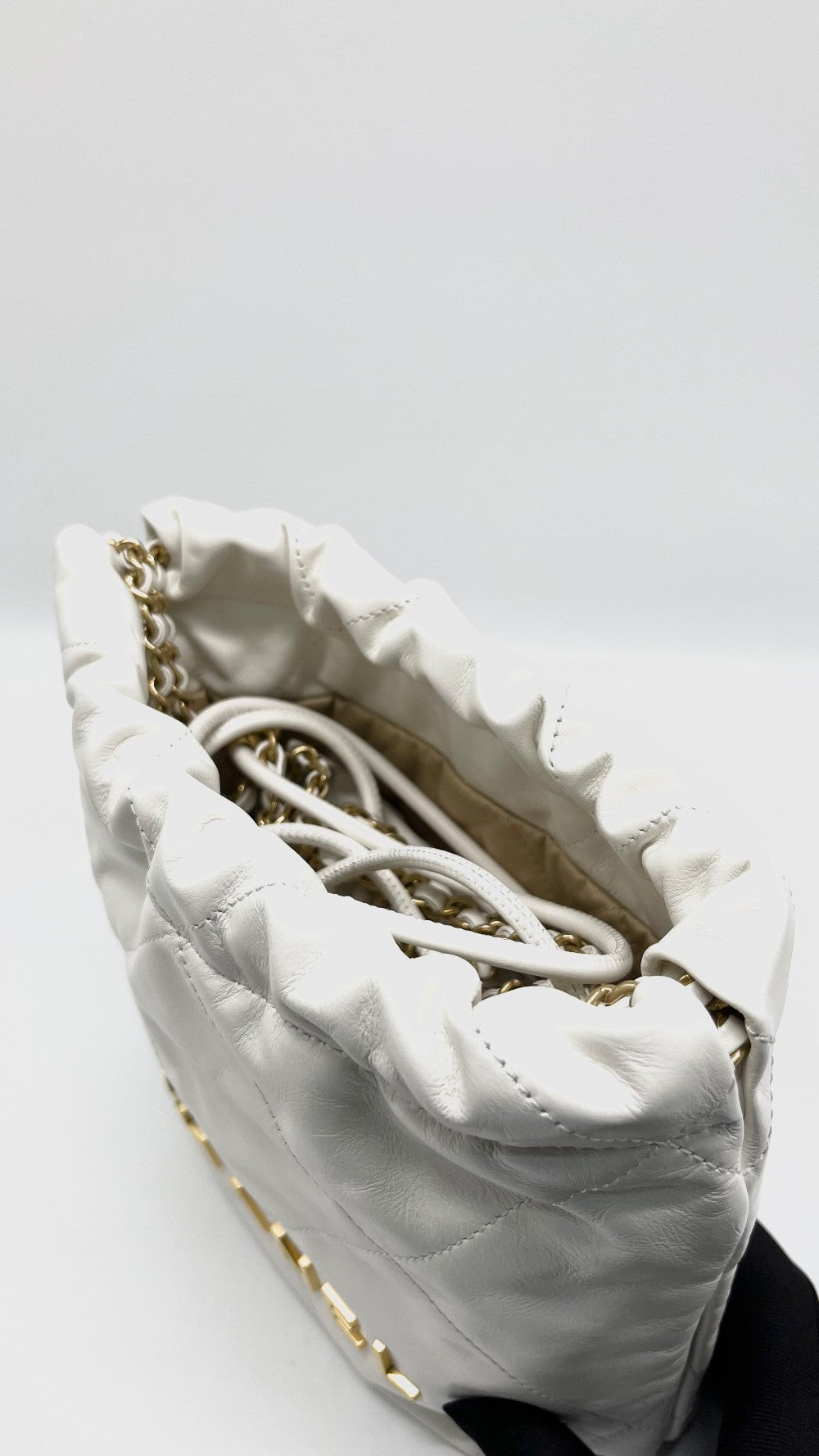 Brand New. Chanel MIni C22 White Calfskin GHW. T2CUN9KH|15197