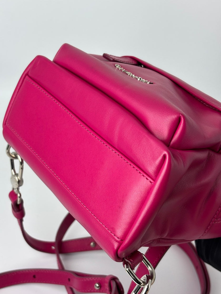 Preowned. Givenchy Backpack Pink. EXL1107|6087