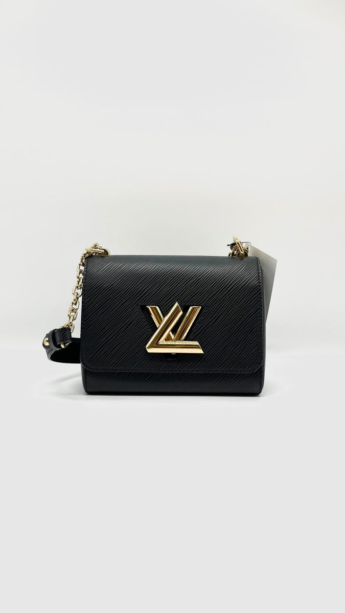 Preowned. LV Twist BB Epi Black GHW. SR4129|9215