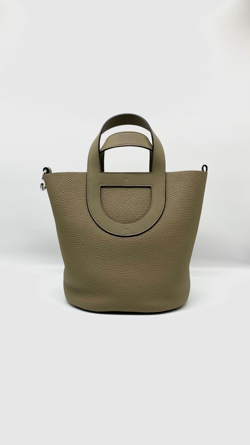 Brand New. Hermes In The Loop 23 Clemence Beige Marfa PHW. BAM008UH|5043