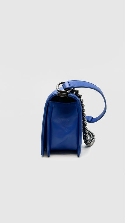 Preowned. Chanel Leboy Old Medium Blue Chevron Lambskin Ruthenium Hardware. 22584670|16085