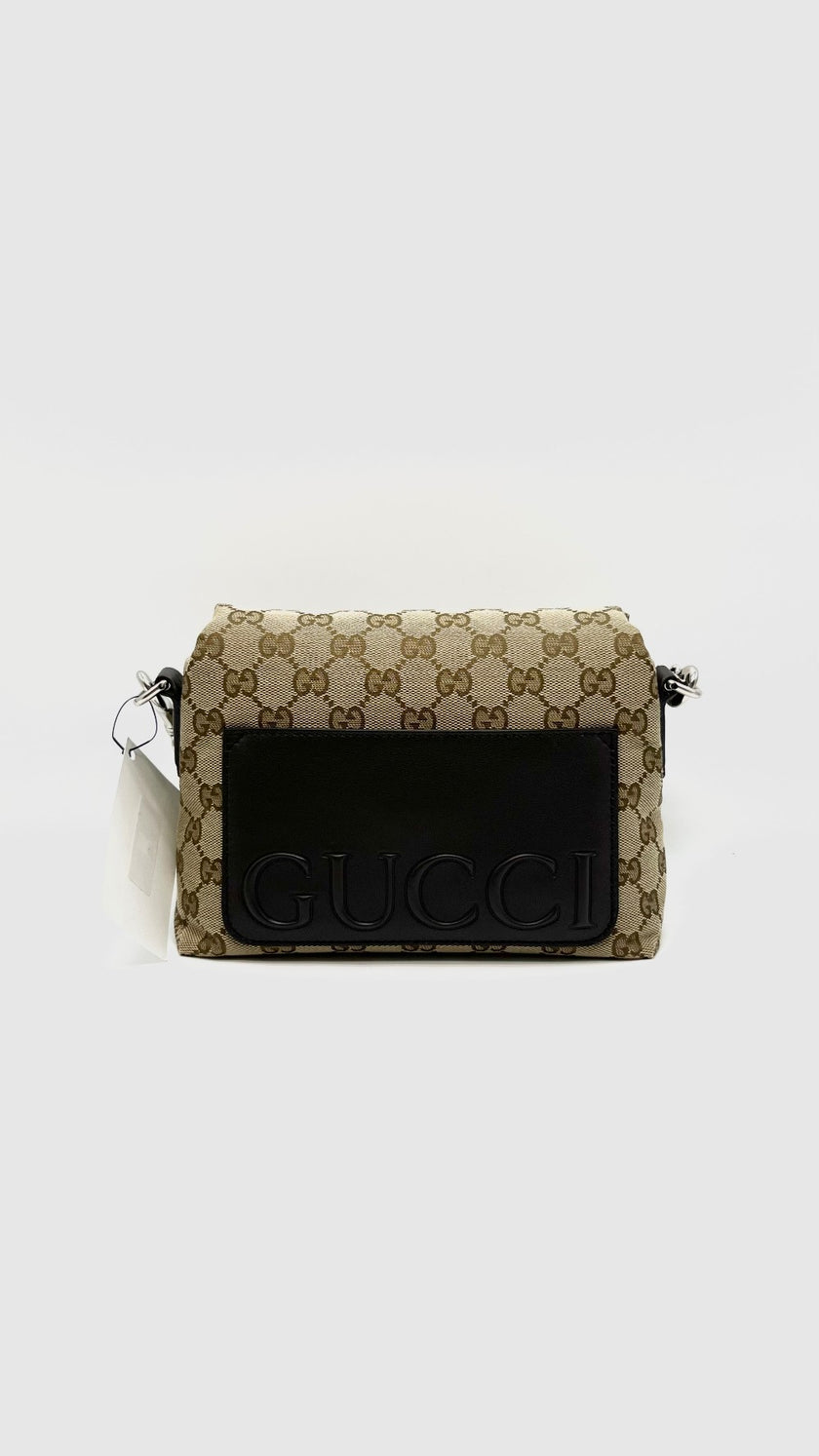 Like New. Gucci GG Canvas Small Crossbody Bag. F04364117|16415