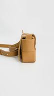 Like New. Bottega Cassette Flap Mini|4518