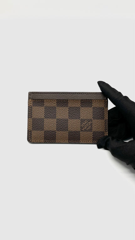 Brand New. LV Card Holder Damier|14880