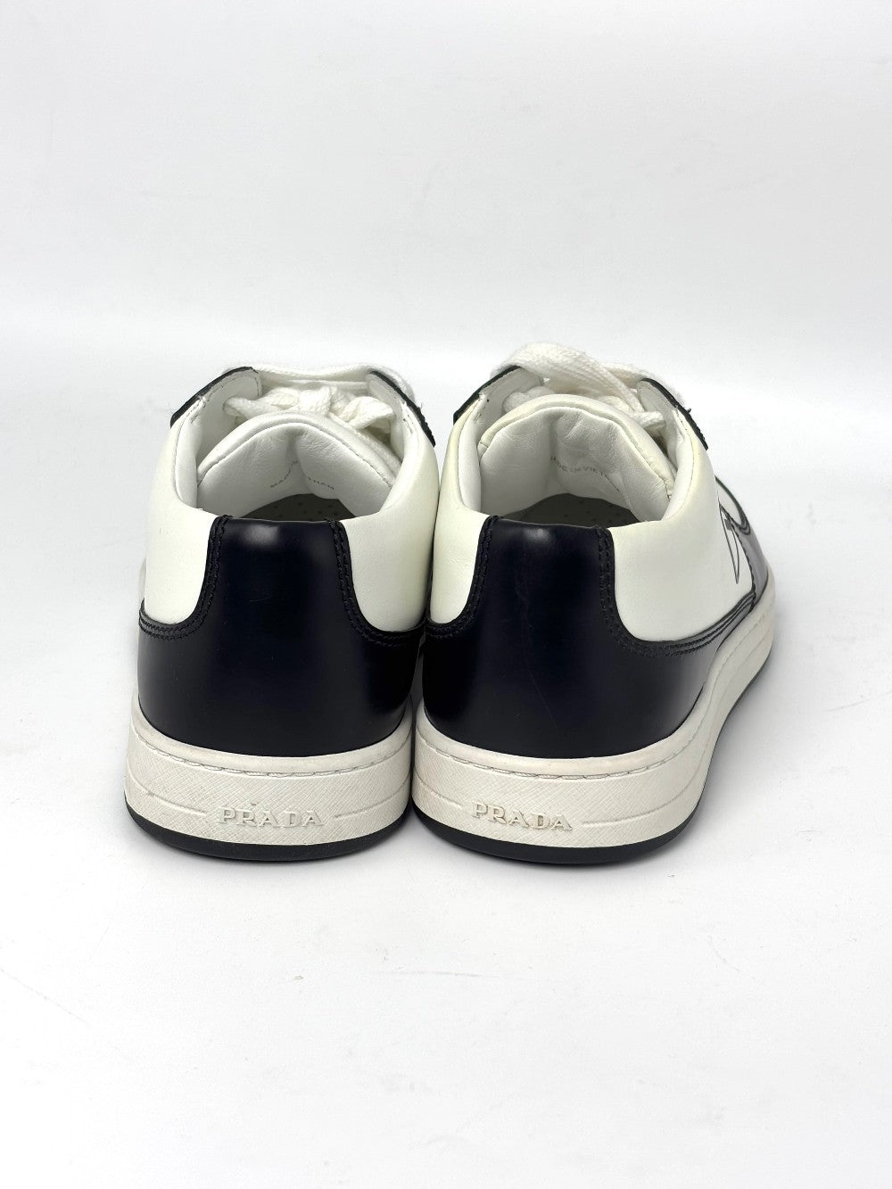 [SALE] Brand New. Prada Sneakers Black/White. 35|8587