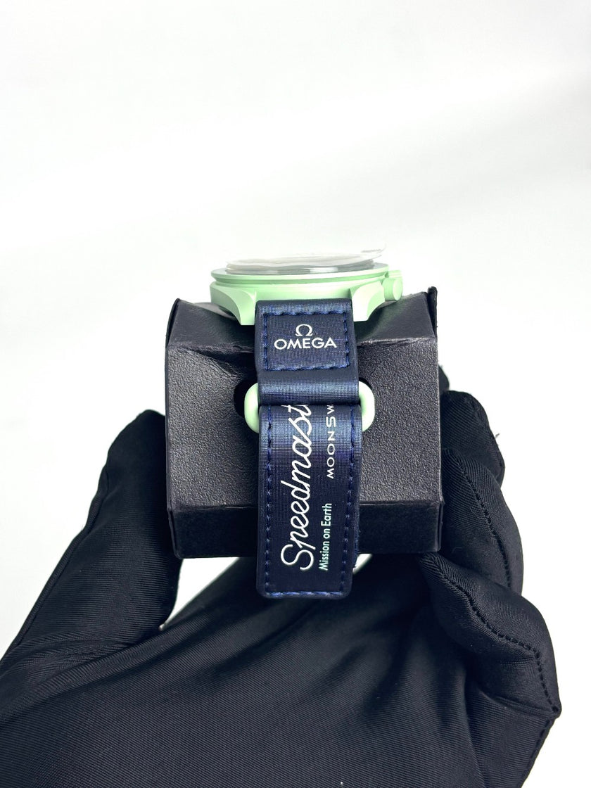 Brand New. Mission to Earth|12517