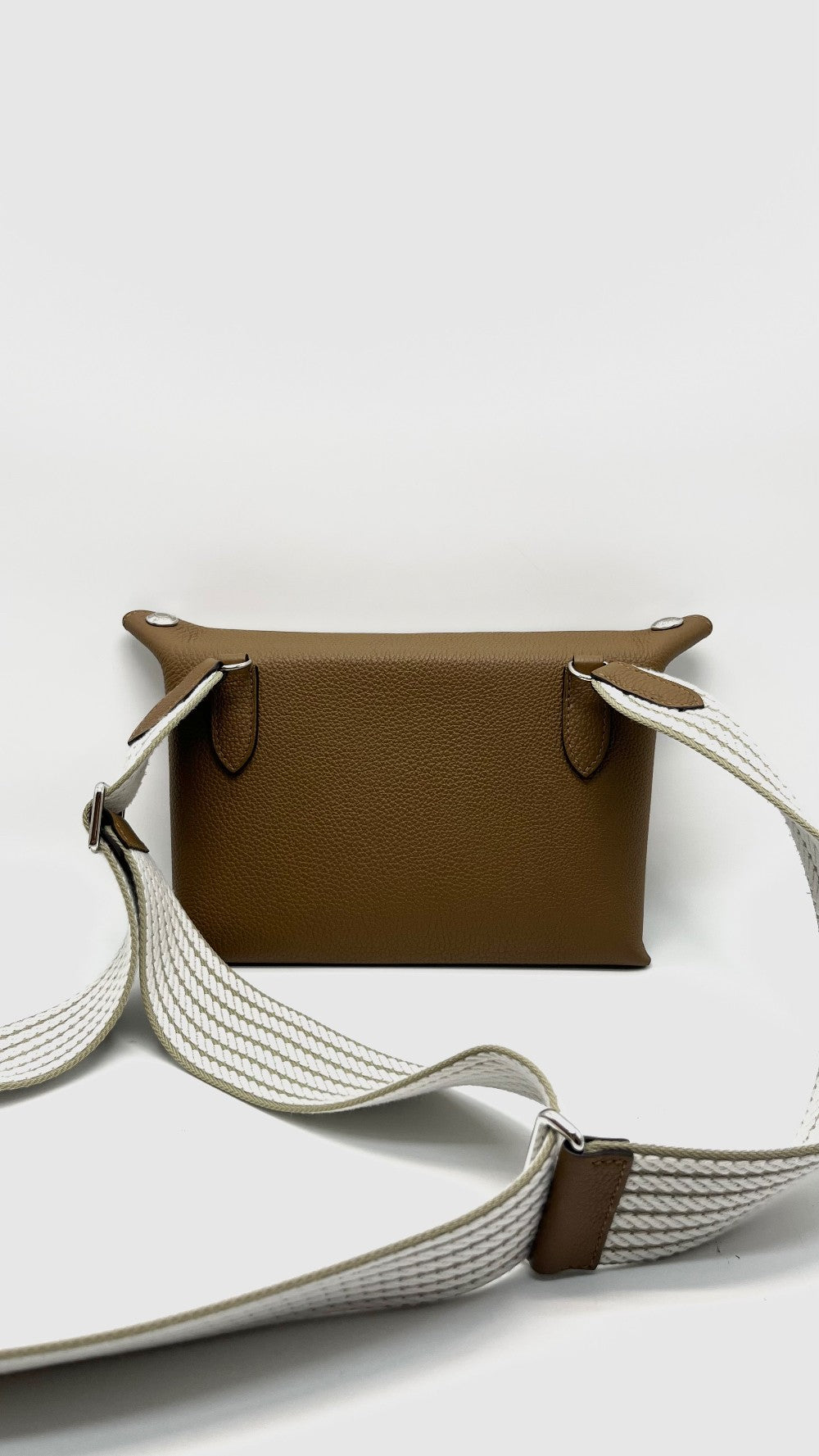 Brand New. Hermes Videpoches Alezan Evercolor PHW. KFS007GX|16282