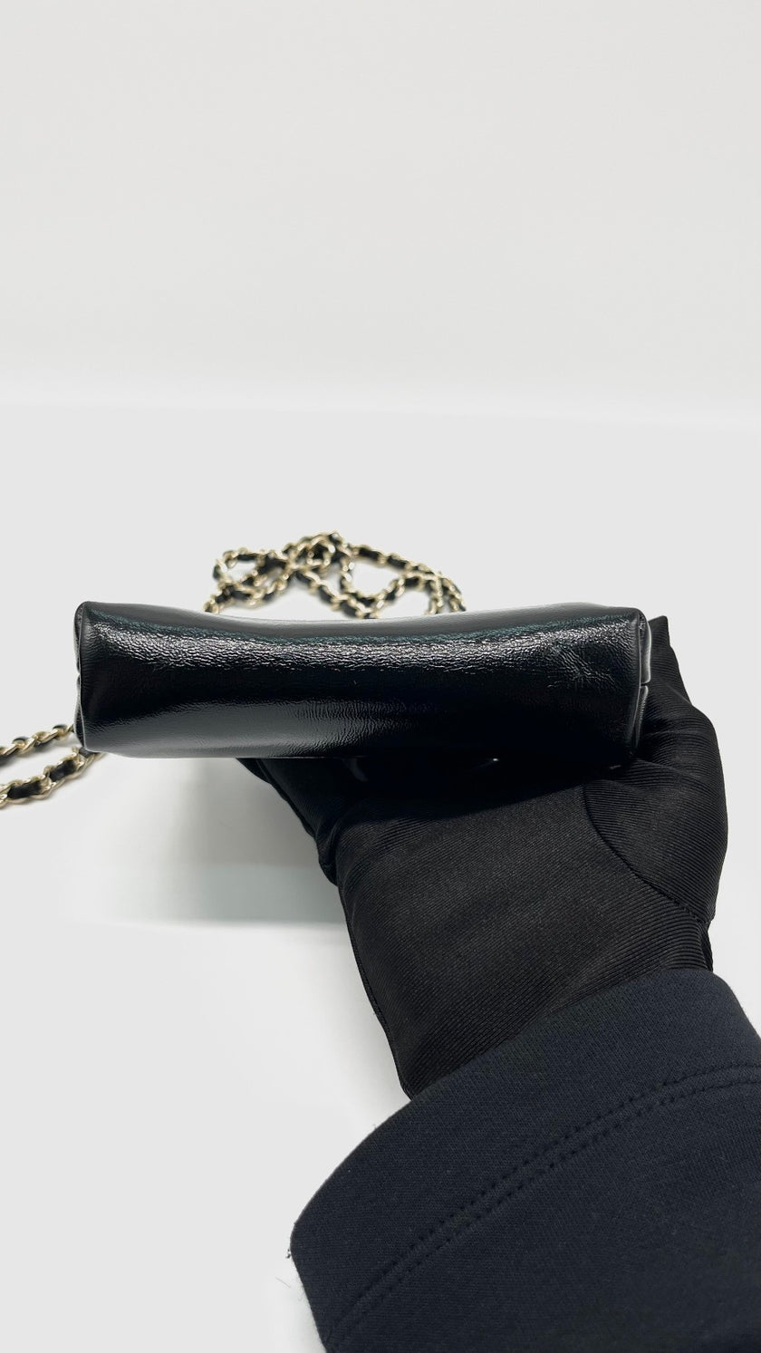 Unused. Chanel 31 Nano Calfskin White/Black GHW. GAL8GG26|13379