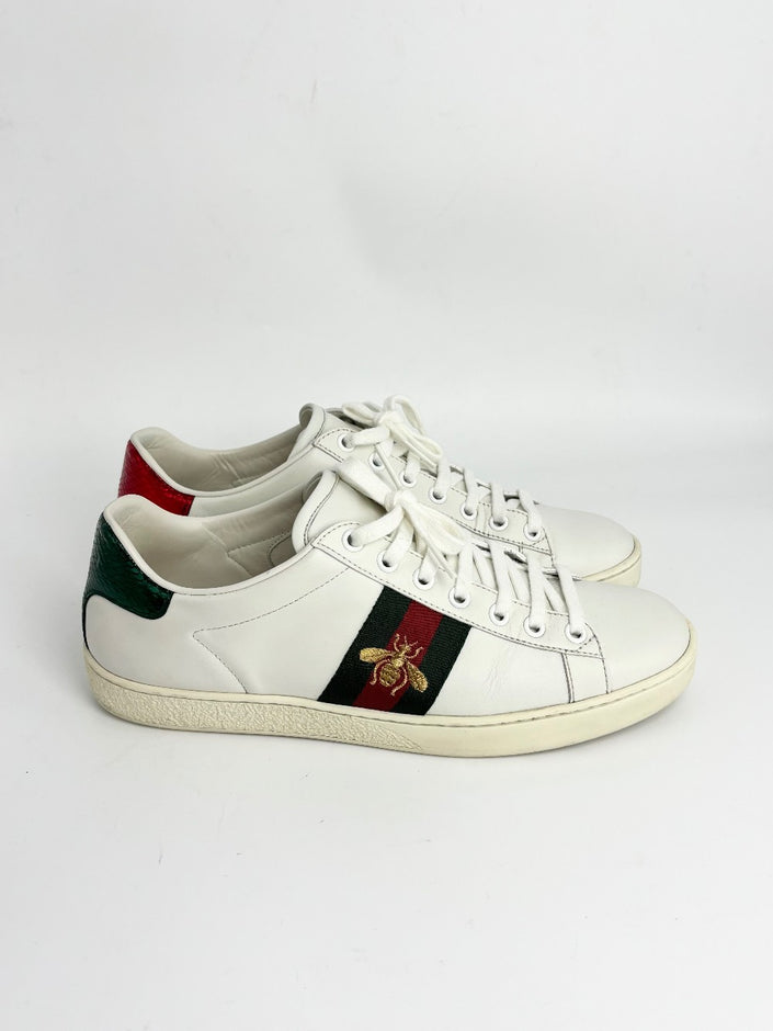 Preowned. Gucci Ace Embroidered Bee White Sneakers. 38|12958