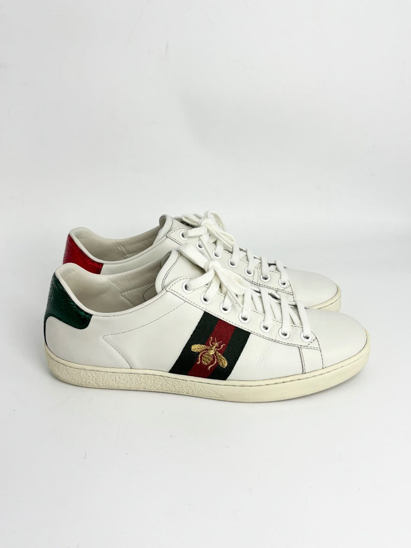 Preowned. Gucci Ace Embroidered Bee White Sneakers. 38|12958