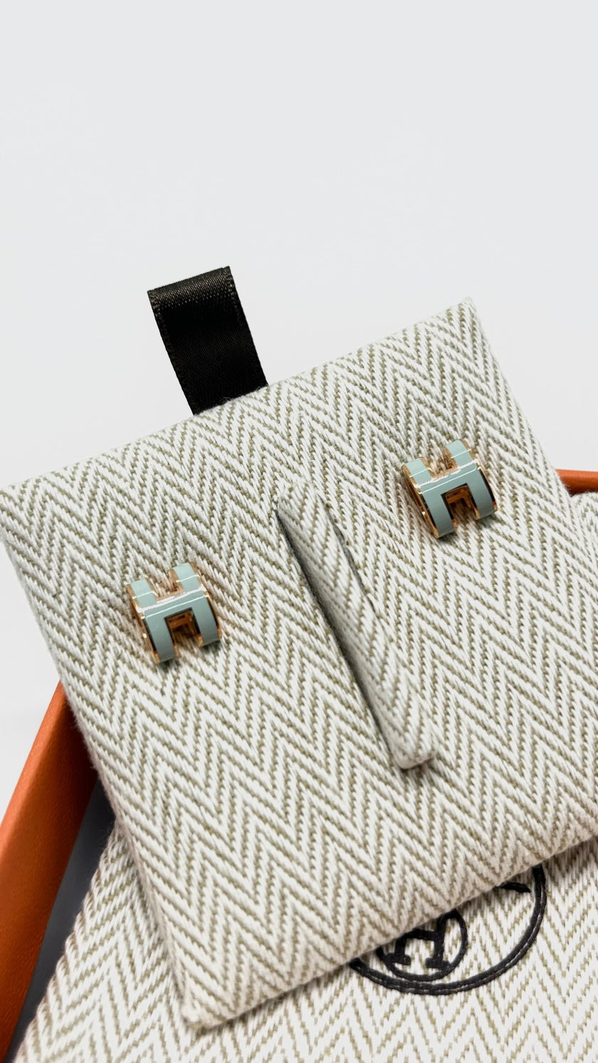 Brand New. Hermes H Pop Earrings Blue|8733