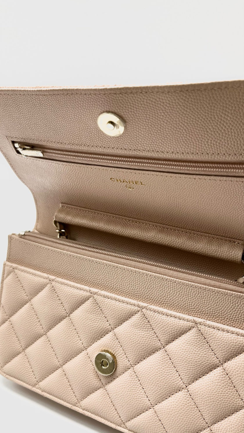 Like New. Chanel WOC Beige Caviar GHW. T98P5GLK|11620