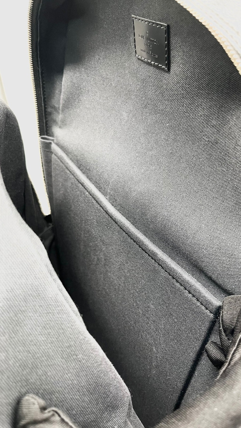 Preowned. LV Michael Backpack Graphite Black. Microchip|13479