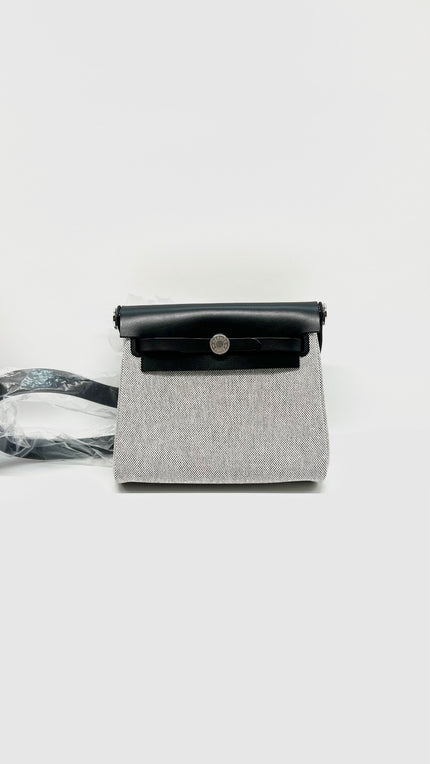 Brand New. Hermes Herbag 20 Zip Retourne Ecru/Black Canvass/Vache Hunter PHW. KAA006ZA|10229