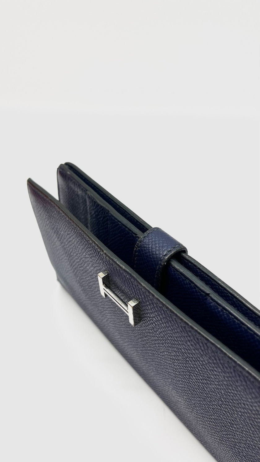 Preowned. Hermes Bearn Long Wallet Blue Sapphire PHW. XTI002DK|9431